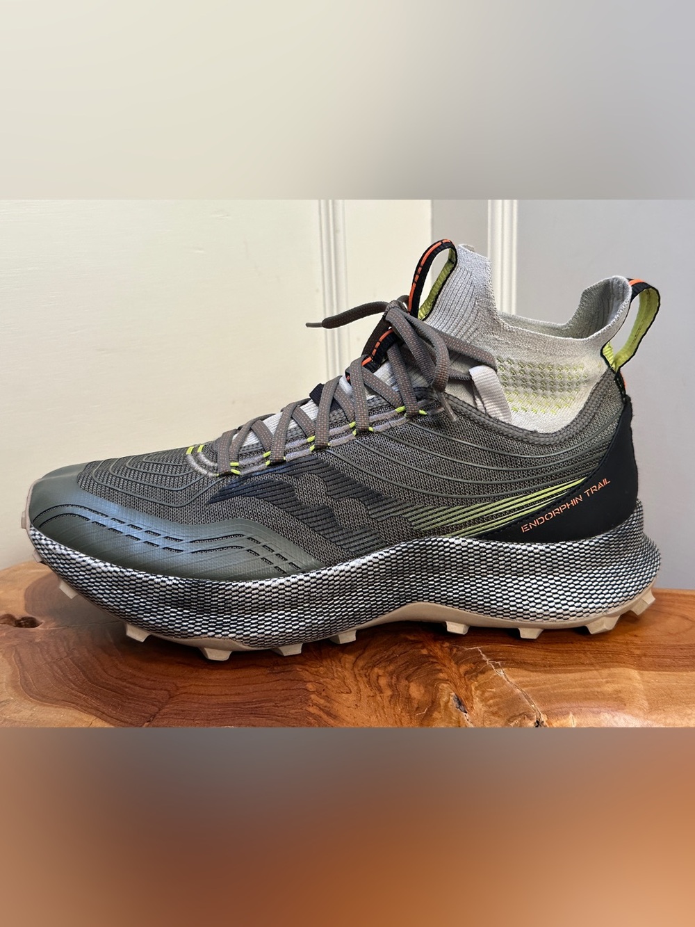 Saucony Endorphin Trail - Size: Men’s US11 - Picture 6 of 10